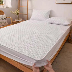 Breathable Quilting Bed Protector Mattress Topper Cover